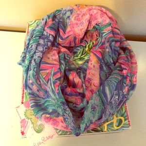 NWT Lilly Pulitzer scarf